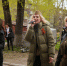 В Череповце ветерана Николая Каляганова поздравили концертом у подъезда - Администрация г.Череповец