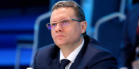 Георгия Филимонова пригласили на хоккейный матч в Череповце - Город Че